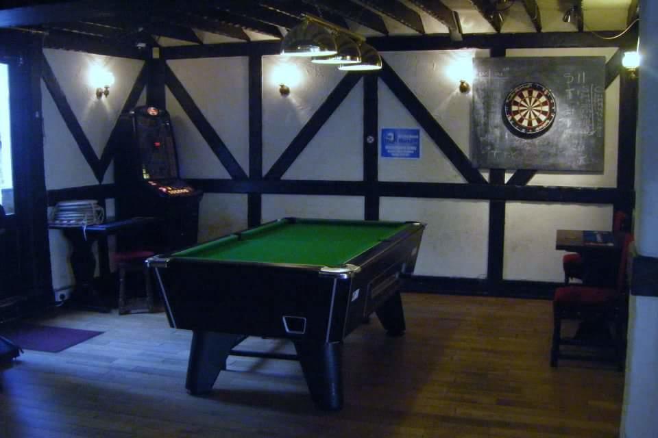 Han Watermans Arms 3*